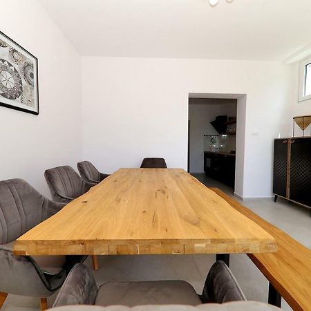 Apartman Dana Zara Esterno foto