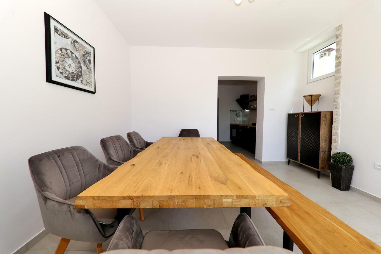 Apartman Dana Zara Esterno foto