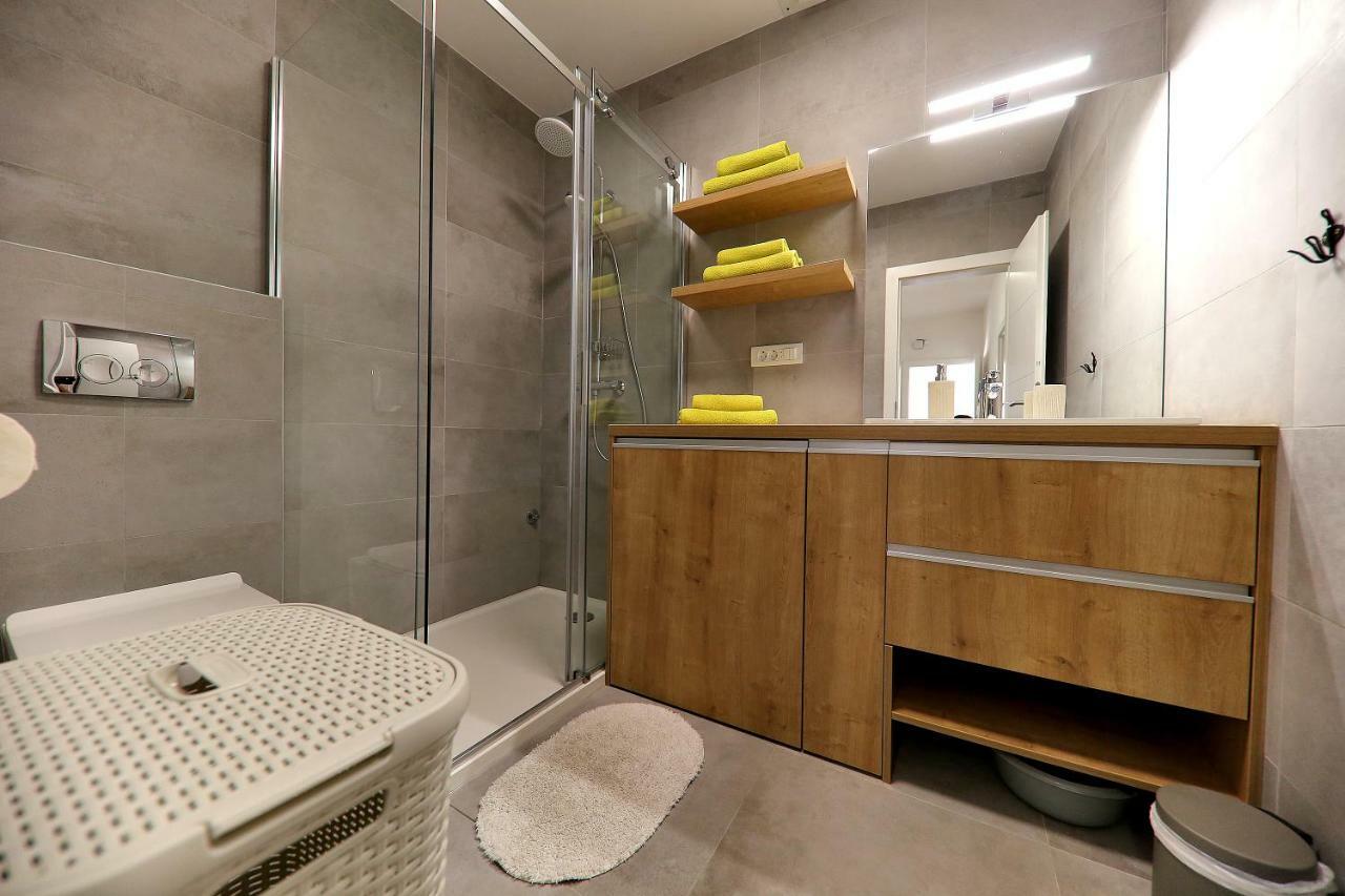 Apartman Dana Zara Esterno foto