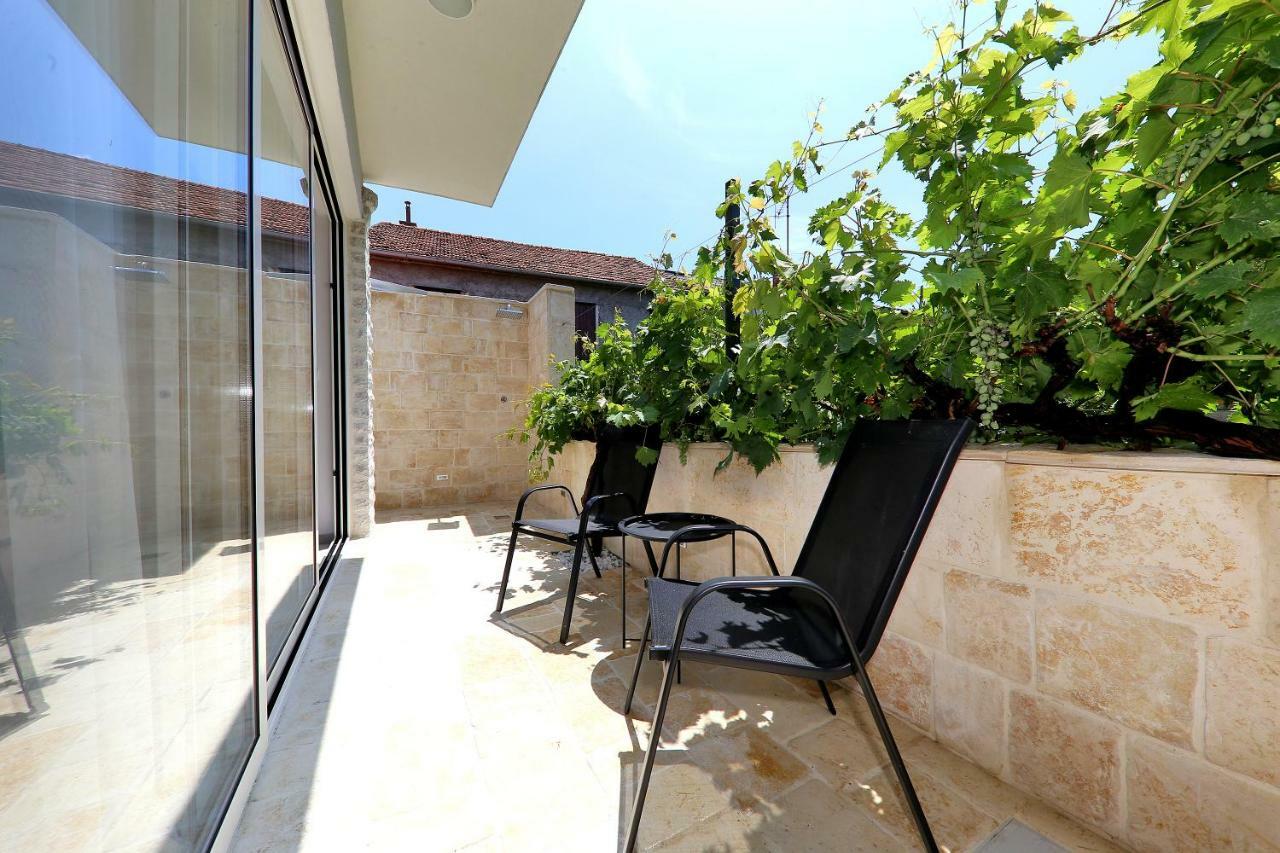 Apartman Dana Zara Esterno foto